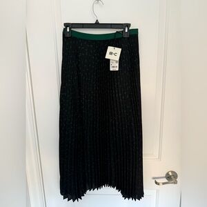 Uniqlo C Pleated Skirt